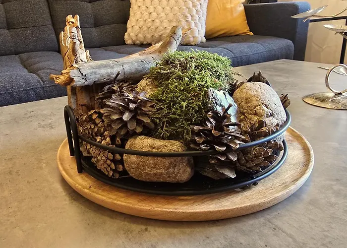 Luxury Designer I Meters To Gondola Lift I Sleeps 6 I Pool & Parking I