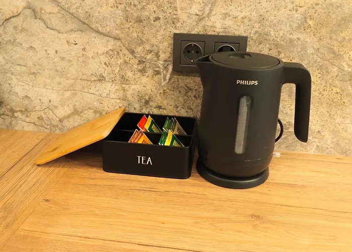 Luxury Designer I Meters To Gondola Lift I Sleeps 6 I Pool & Parking I Appartamento Bansko