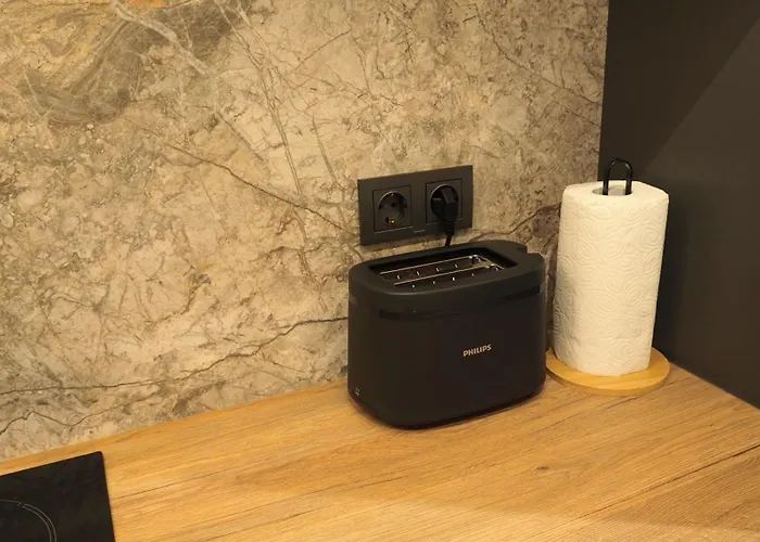 Luxury Designer I Meters To Gondola Lift I Sleeps 6 I Pool & Parking I * Bansko