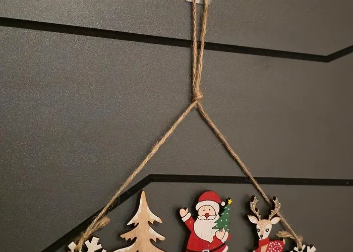 Appartamento Luxury Designer I Meters To Gondola Lift I Sleeps 6 I Pool & Parking I Bansko