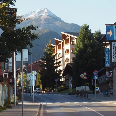 Apartamento Luxury Designer I Meters To Gondola Lift I Sleeps 6 I Pool & Parking I Bansko